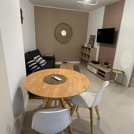 Casa Némausa Apartamento *